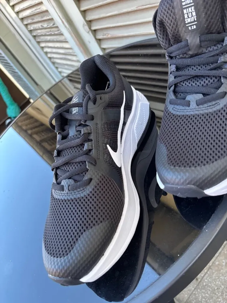 Used Nike Run Swift 2 bike — image 3 of 4