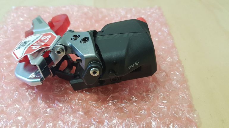 Tweedehands Sram Rival AXS D1 12S FD-RIV-E-D1 bike — afbeelding 8 van 13