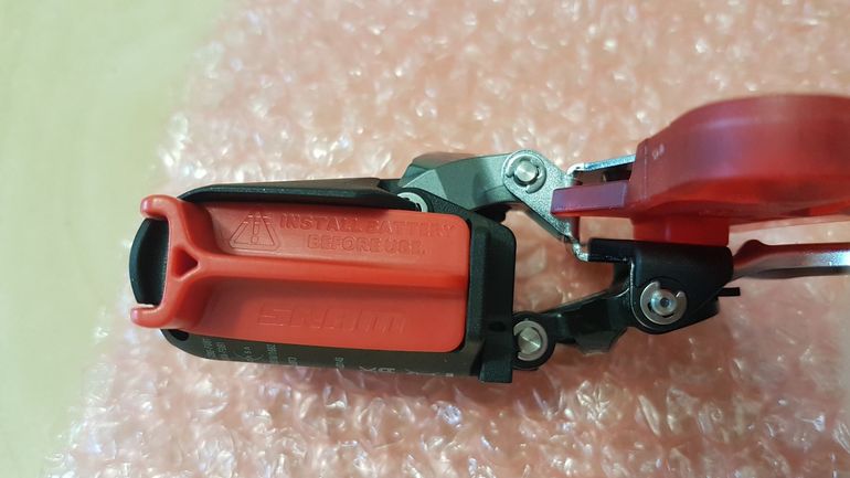 Tweedehands Sram Rival AXS D1 12S FD-RIV-E-D1 bike — afbeelding 10 van 13