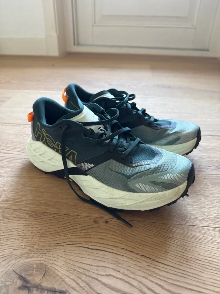 Gebrauchtes Hoka Speedgoat 7 bike — Bild 1 von 4