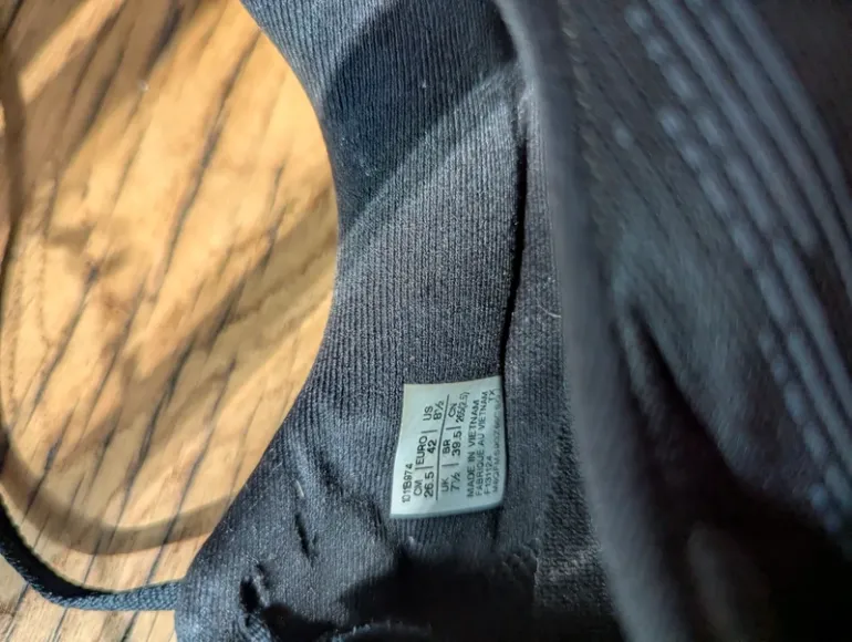 Gebrauchtes Asics Novablast bike — Bild 5 von 5