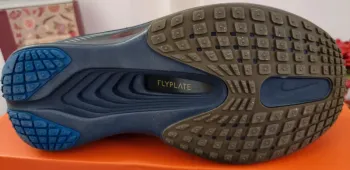 Nike Zoom Fly 6 PRM bike d'occasion — image 9 sur 11