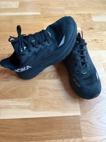 Used Hoka Clifton 9 bike — image 2 of 5