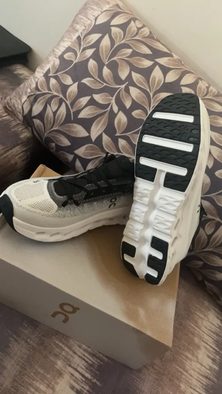 Käytetty On Running Shoes bike — kuva 3 / 5