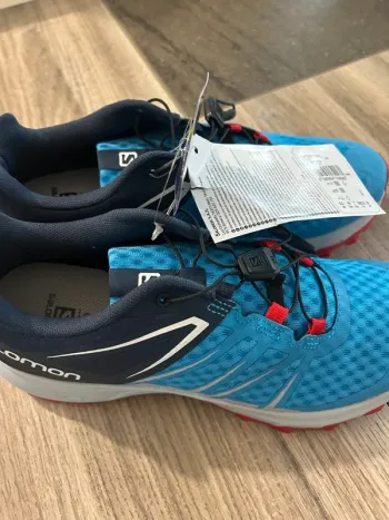 Käytetty Salomon Trailrunning Shoes bike — kuva 3 / 5