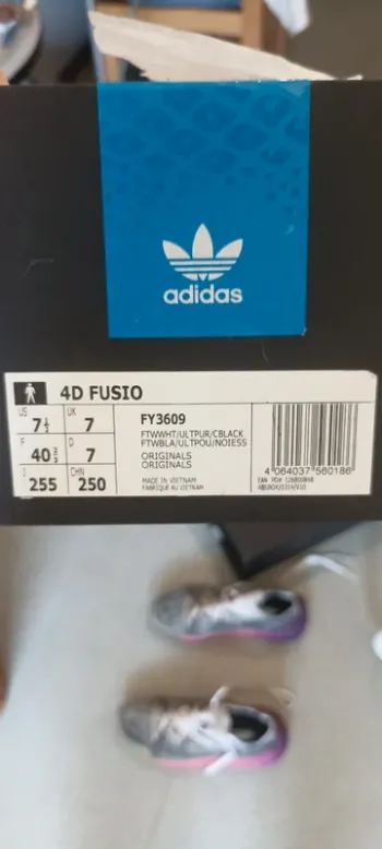 Used Adidas 4D Fusio bike — image 2 of 4