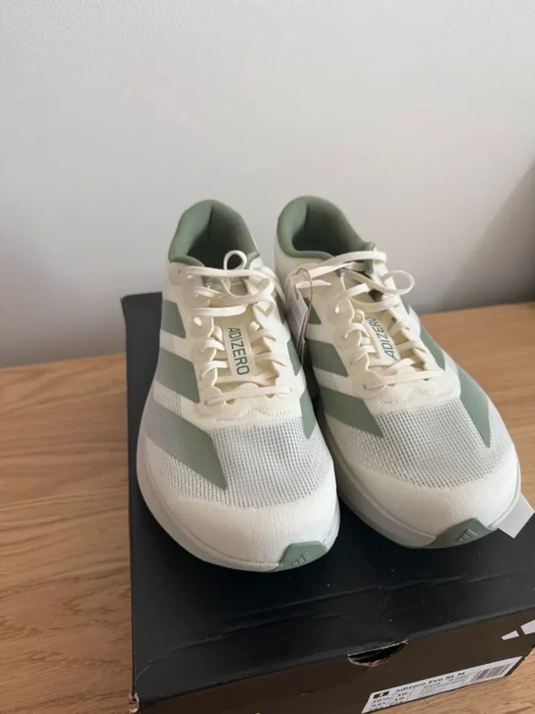 Used Adidas Adizero Evo SL bike — image 8 of 8