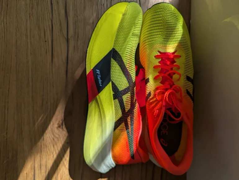 Gebrauchtes Asics metaspeed edge bike — Bild 2 von 5