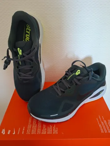Used Nike Structure 26 bike