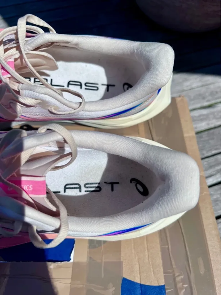 Gebrauchtes Asics Superblast 3 bike — Bild 5 von 15