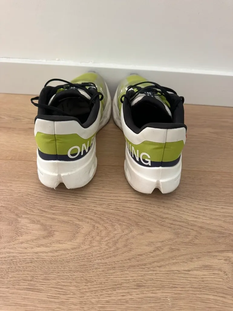 Gebrauchtes On Running Cloudsurfer bike — Bild 3 von 7