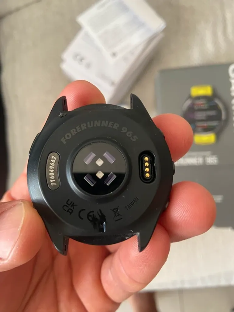 Gebrauchtes Garmin Forerunner 965 bike — Bild 2 von 4