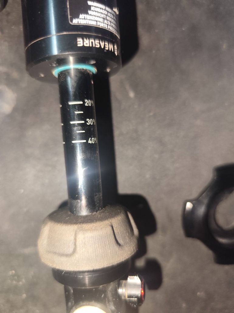 Použité RockShox Super Deluxe Coil bike — obrázek 4 z 7