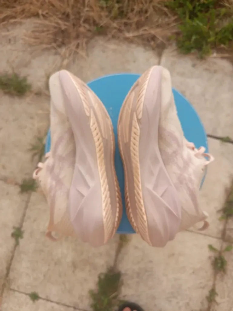 Gebrauchtes Asics Nova blast 5 bike — Bild 5 von 7