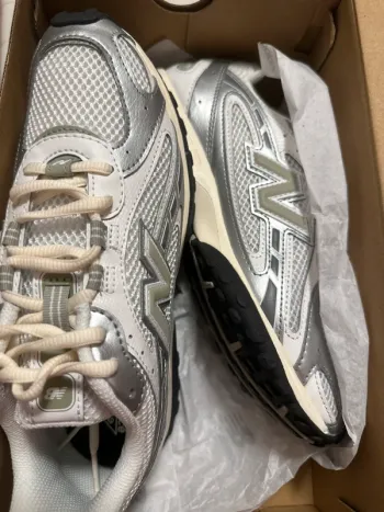 New Balance 204L bike de segunda mano — imagen 5 de 8