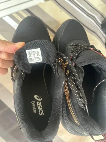 Käytetty Asics Shoes bike — kuva 5 / 5