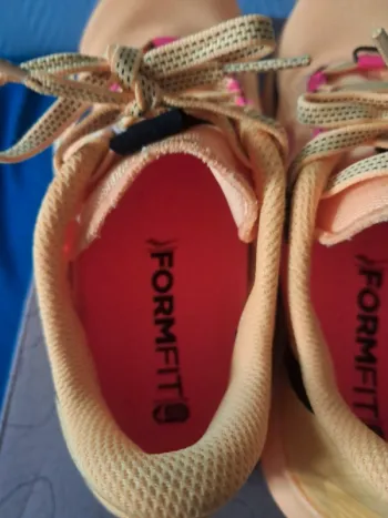 Used Saucony Peregrine 12 bike — image 7 of 15