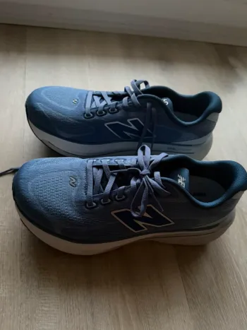 Gebrauchtes New Balance Fresh Foam 860 bike