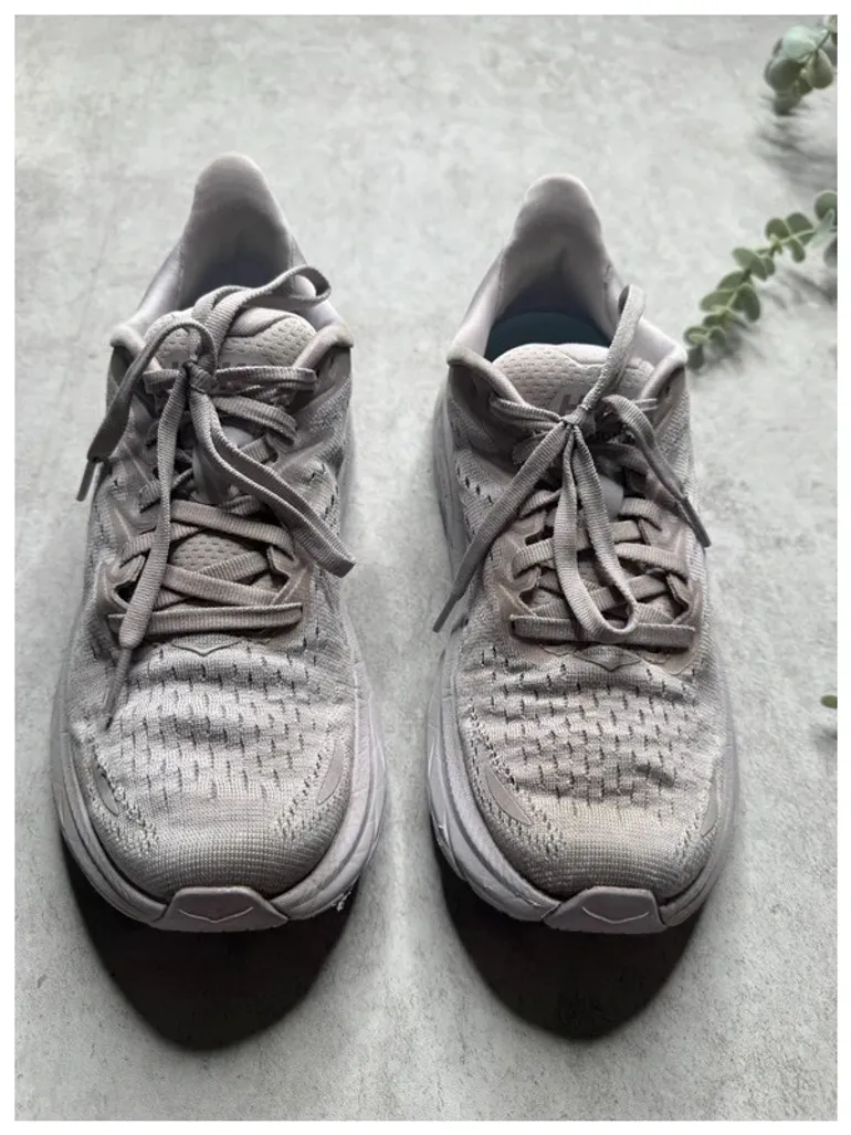 Used Hoka Clifton 8 bike — image 10 of 11