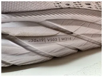 Used Hoka Clifton 8 bike — image 7 of 11