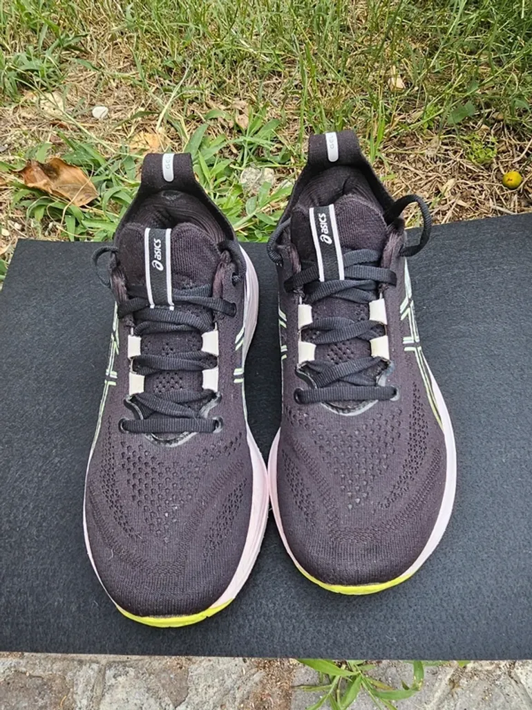 Used Asics Gel Nimbus 26 bike — image 3 of 4