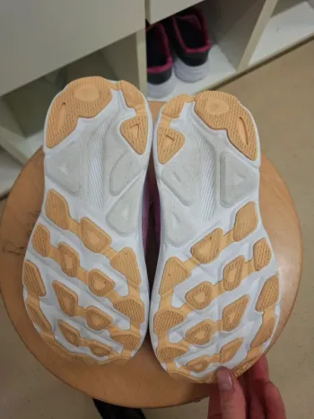 Used Hoka Clifton 9 bike — image 5 of 5