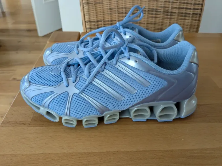 Gebrauchtes Adidas Turnschuhe bike — Bild 1 von 5