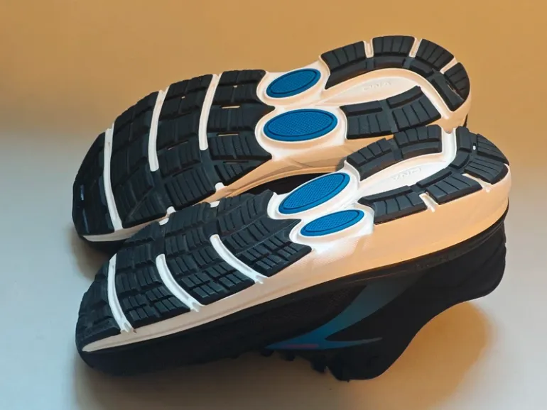 Scarpa Brooks Dyad 11 bike d'occasion — image 10 sur 12