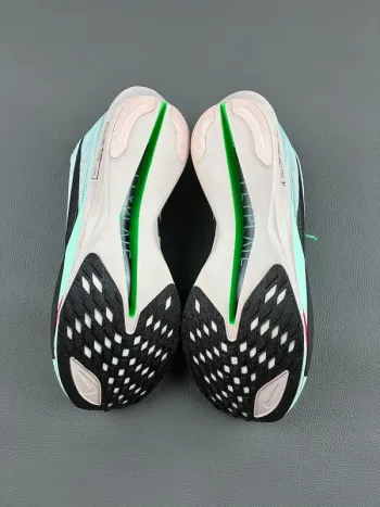Použité Scarpa Nike ZoomX Streakfly 2 bike — obrázek 4 z 8