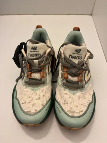 Used New Balance Hierro v9 bike
