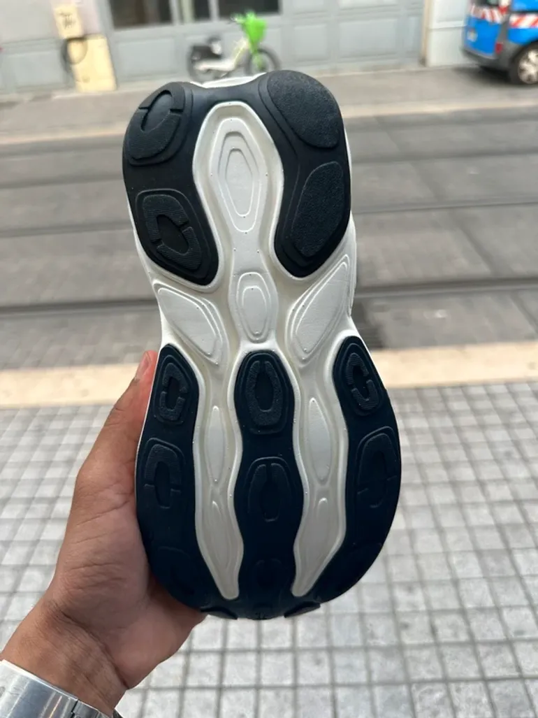 Gebrauchtes New Balance Fresh Foam More bike — Bild 7 von 8