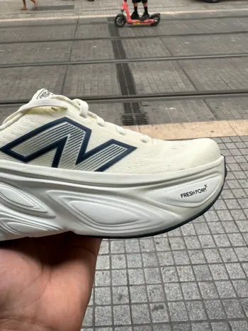 Gebrauchtes New Balance Fresh Foam More bike — Bild 8 von 8