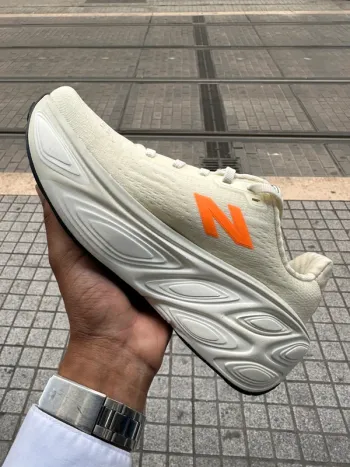 Gebrauchtes New Balance Fresh Foam More bike — Bild 5 von 8