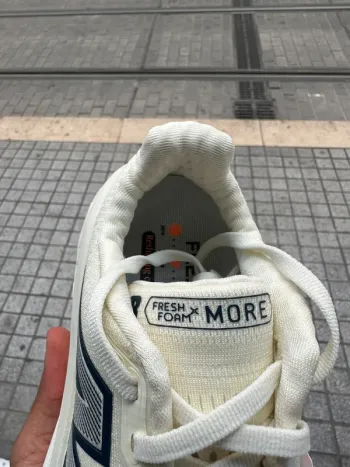 Gebrauchtes New Balance Fresh Foam More bike — Bild 3 von 8
