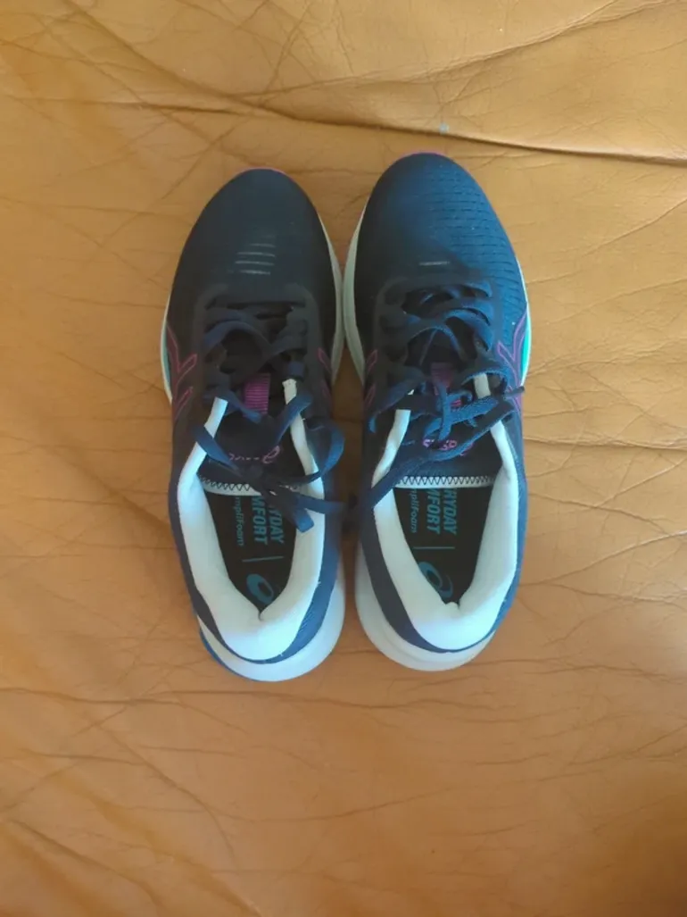 Used Asics gel pulse 12 bike — image 2 of 5