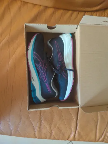 Used Asics gel pulse 12 bike