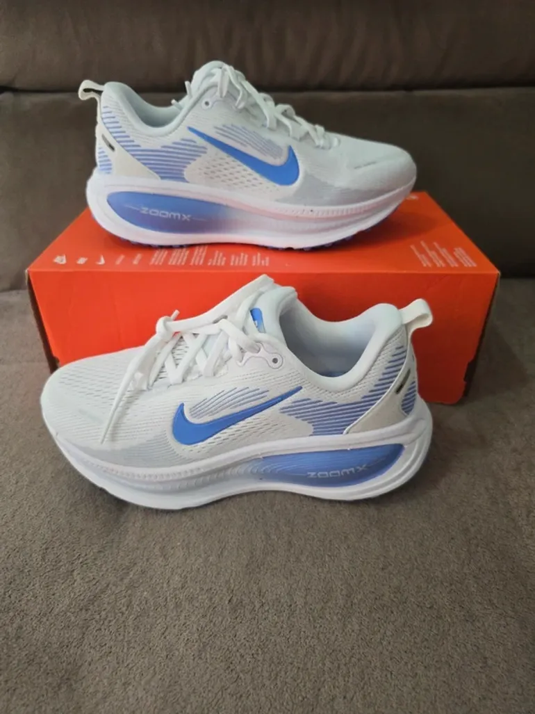 Nike Vomero 18 bike d'occasion — image 2 sur 6