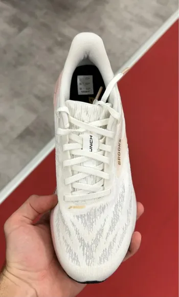 Brooks Running Shoes bike usato — immagine 2 di 3