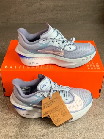 Used Nike Zoom Fly 6 bike — image 5 of 10
