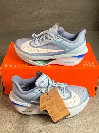 Used Nike Zoom Fly 6 bike