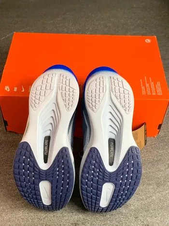 Used Nike Zoom Fly 6 bike — image 8 of 10