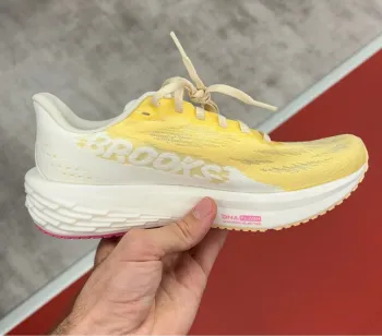 Brooks Running Shoes bike usato — immagine 3 di 3