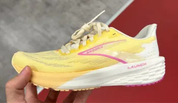 Käytetty Brooks Running Shoes bike
