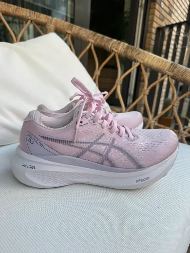 Used Asics Gel-Kayano 30 bike — image 3 of 10