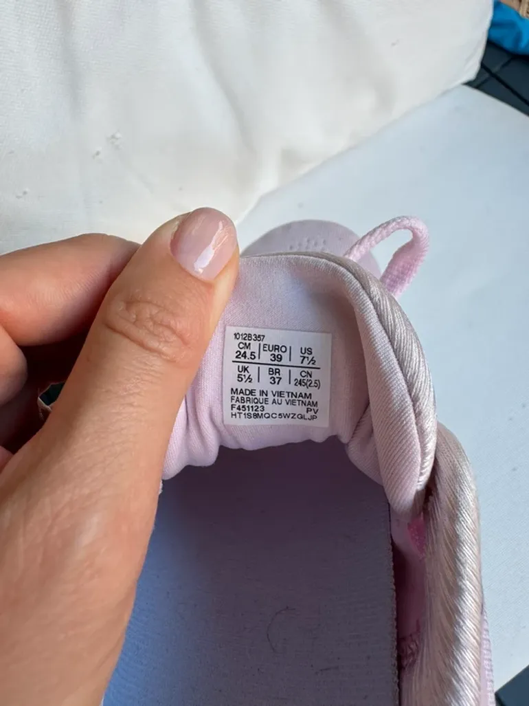 Used Asics Gel-Kayano 30 bike — image 8 of 10