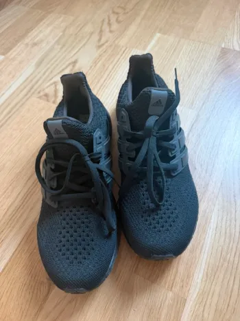 Gebrauchtes Adidas Sportschuhe bike — Bild 2 von 4