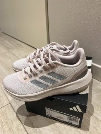 Used Adidas Runfalcon 3.0 W bike