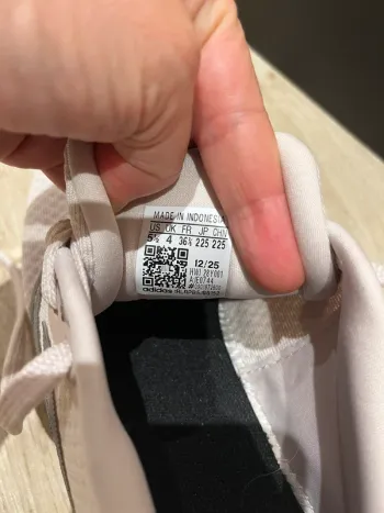 Used Adidas Runfalcon 3.0 W bike — image 9 of 12