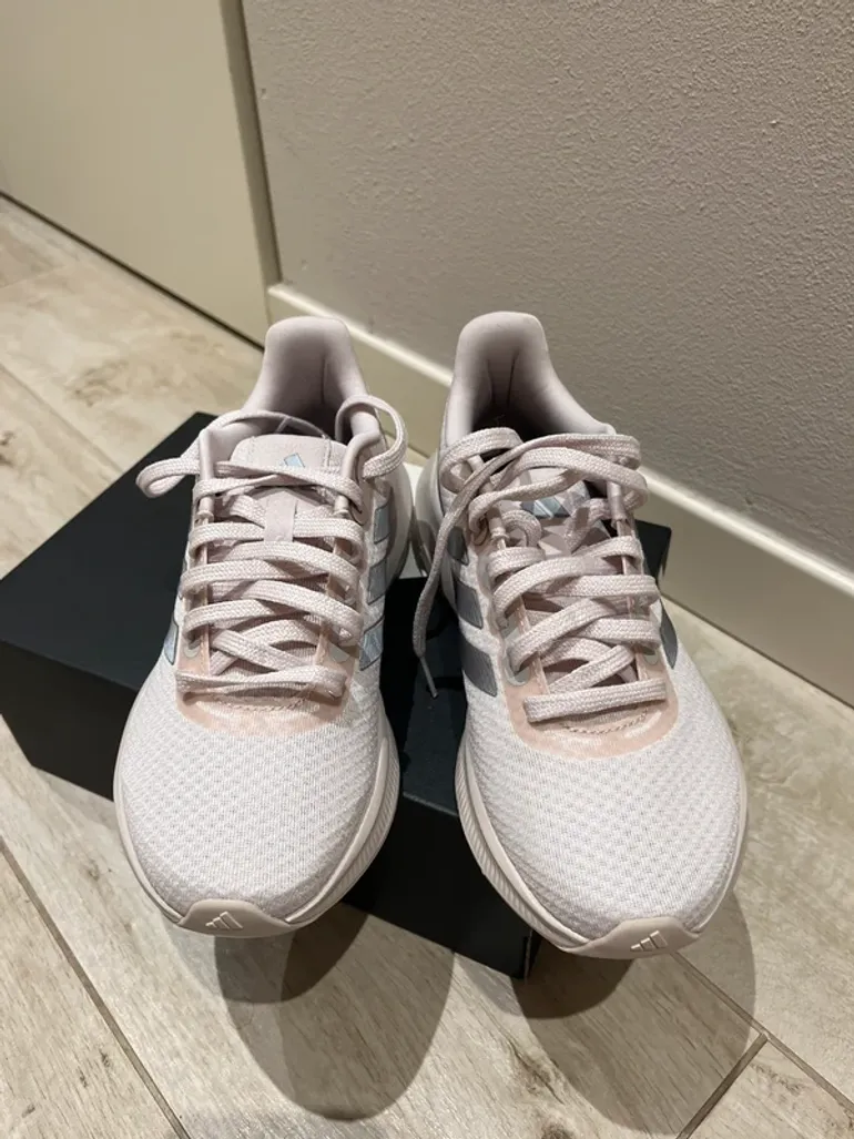 Used Adidas Runfalcon 3.0 W bike — image 2 of 12