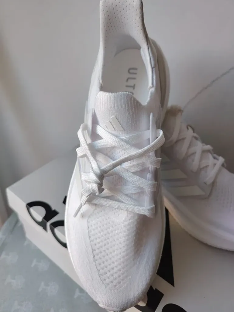 Used Adidas Ultraboost bike — image 3 of 11